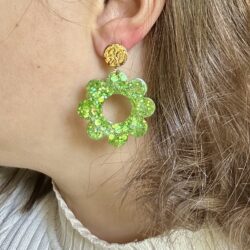 Boucles d'oreilles paillettes - Marguerite verte pomme