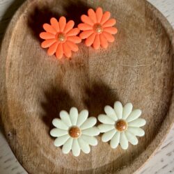 Marguerite -✨Brille dans la nuit✨