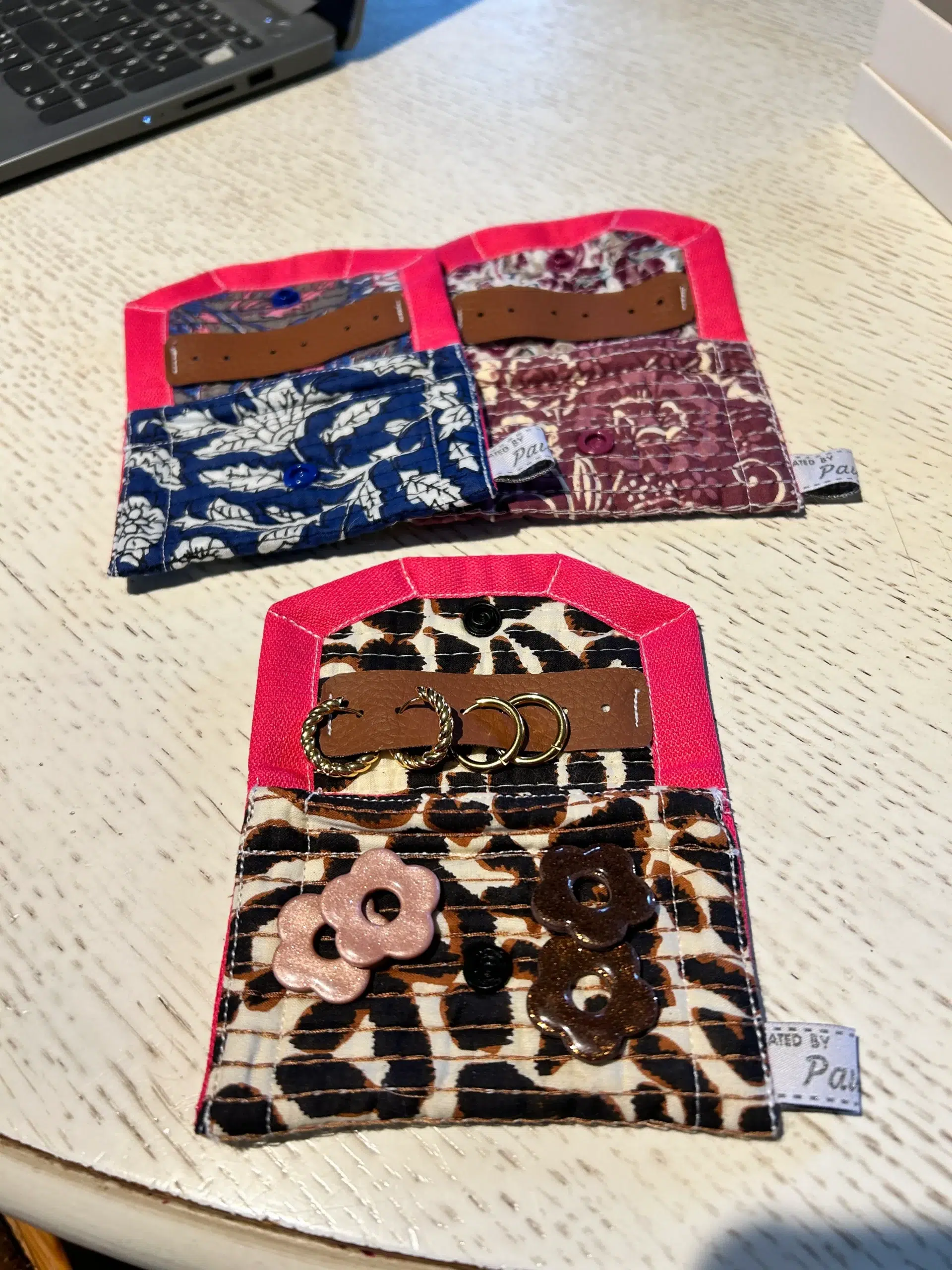 pochettes à bijoux