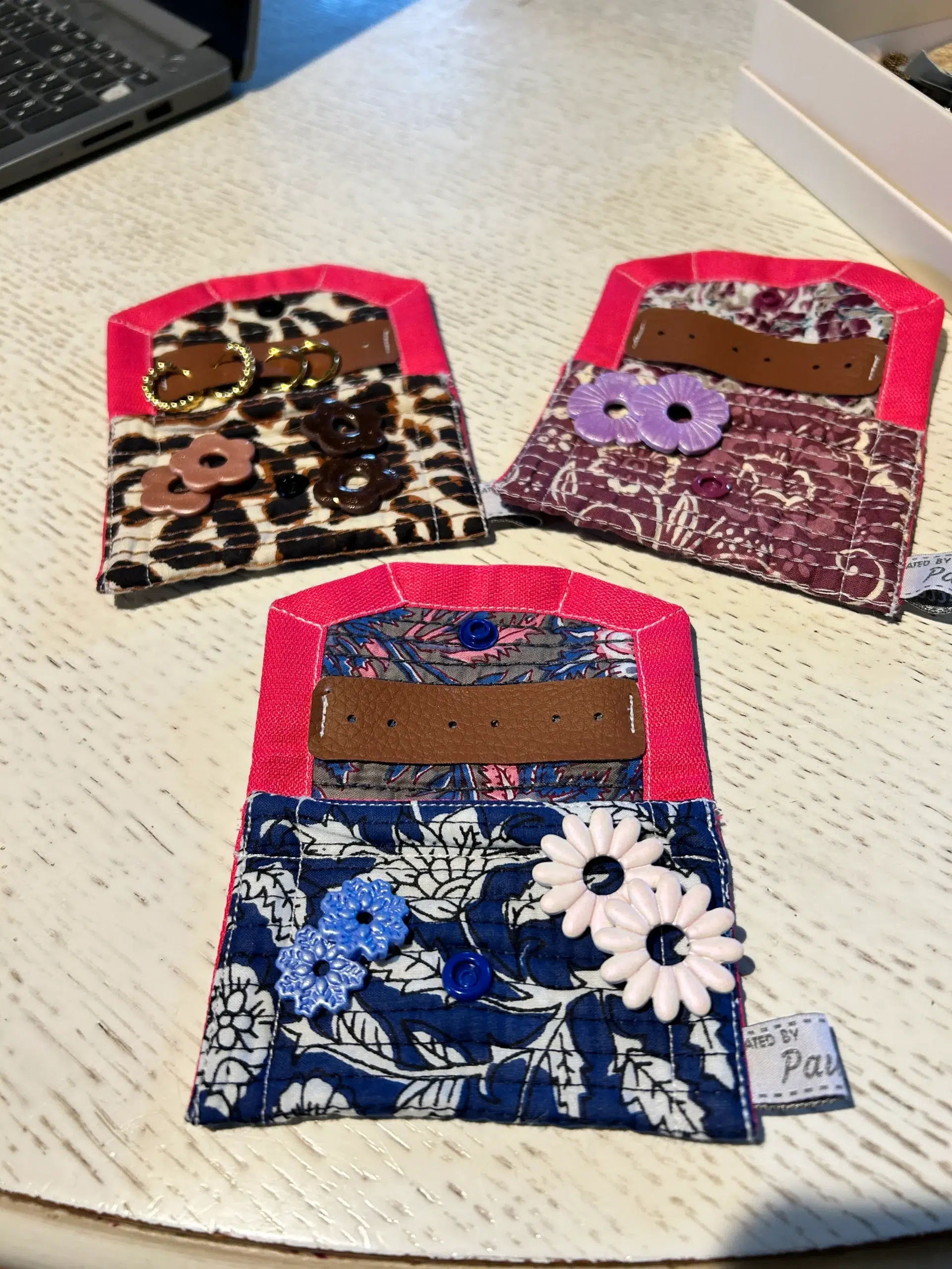 pochettes à bijoux