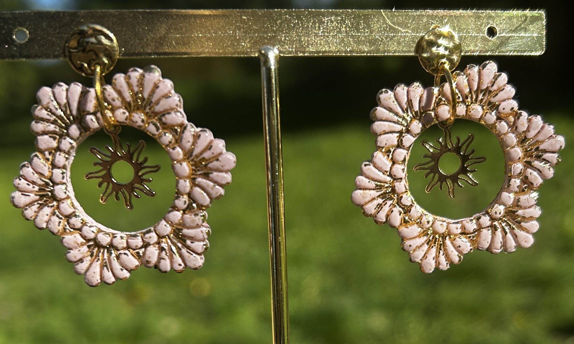boucles d'oreilles florales