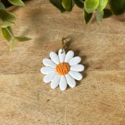 charm marguerite