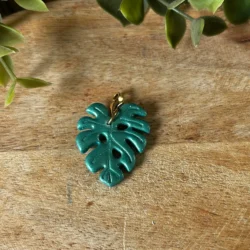 charm feuille monstera
