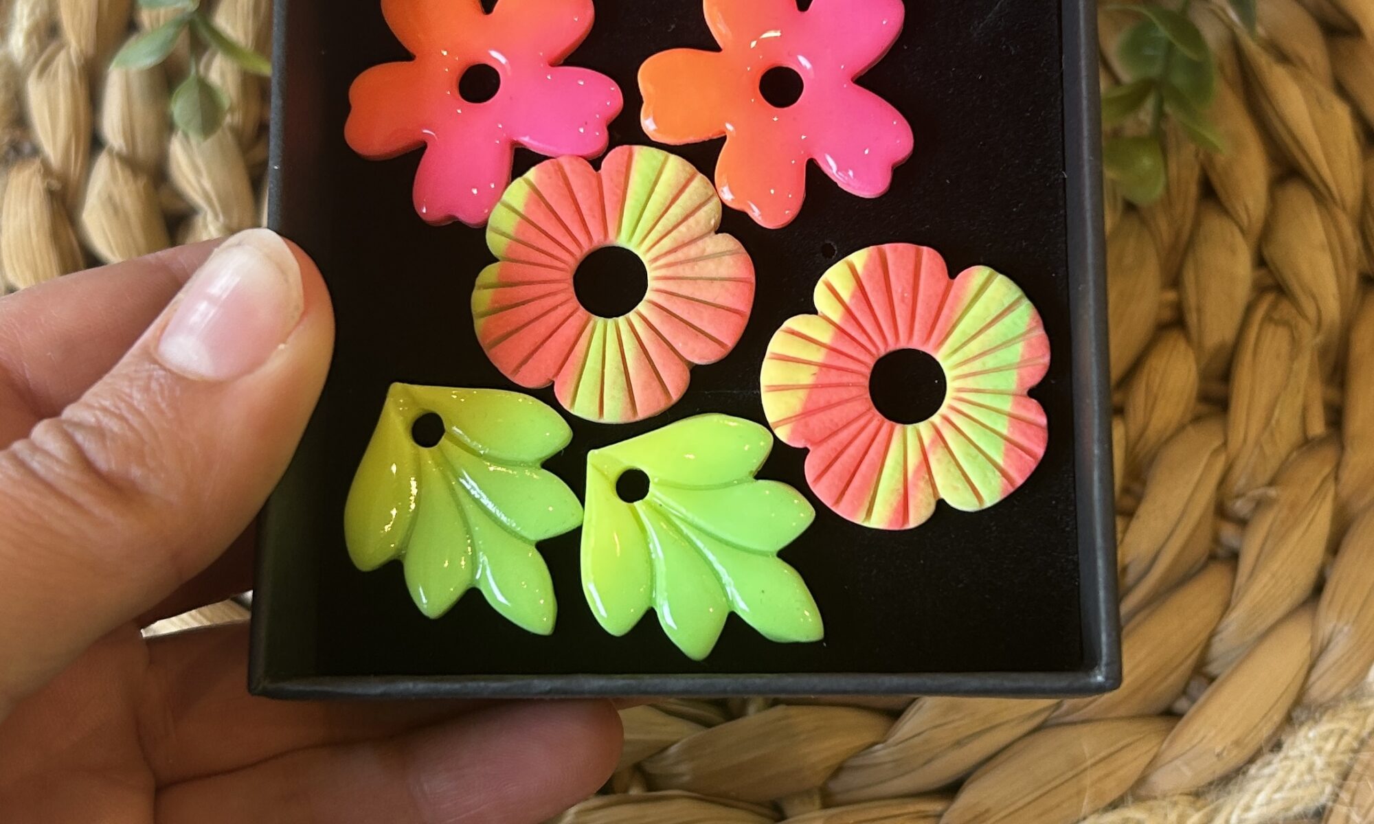 box bijoux fluo