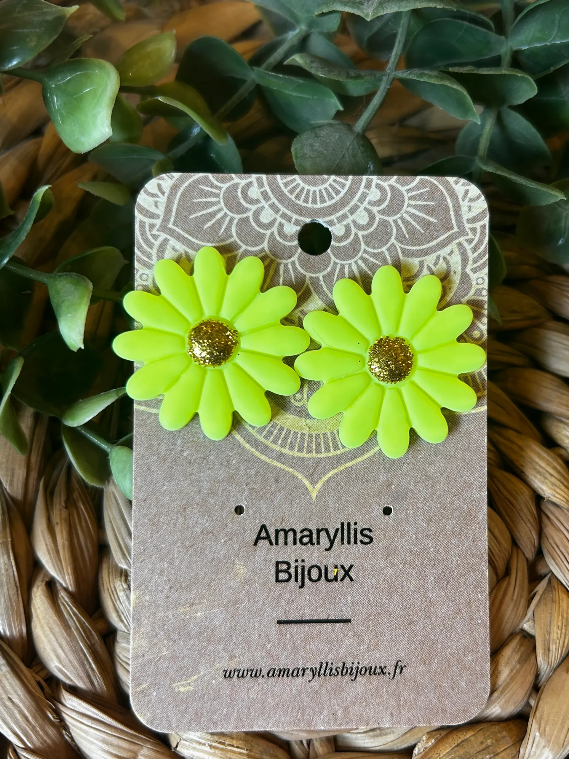 marguerite jaune fluo