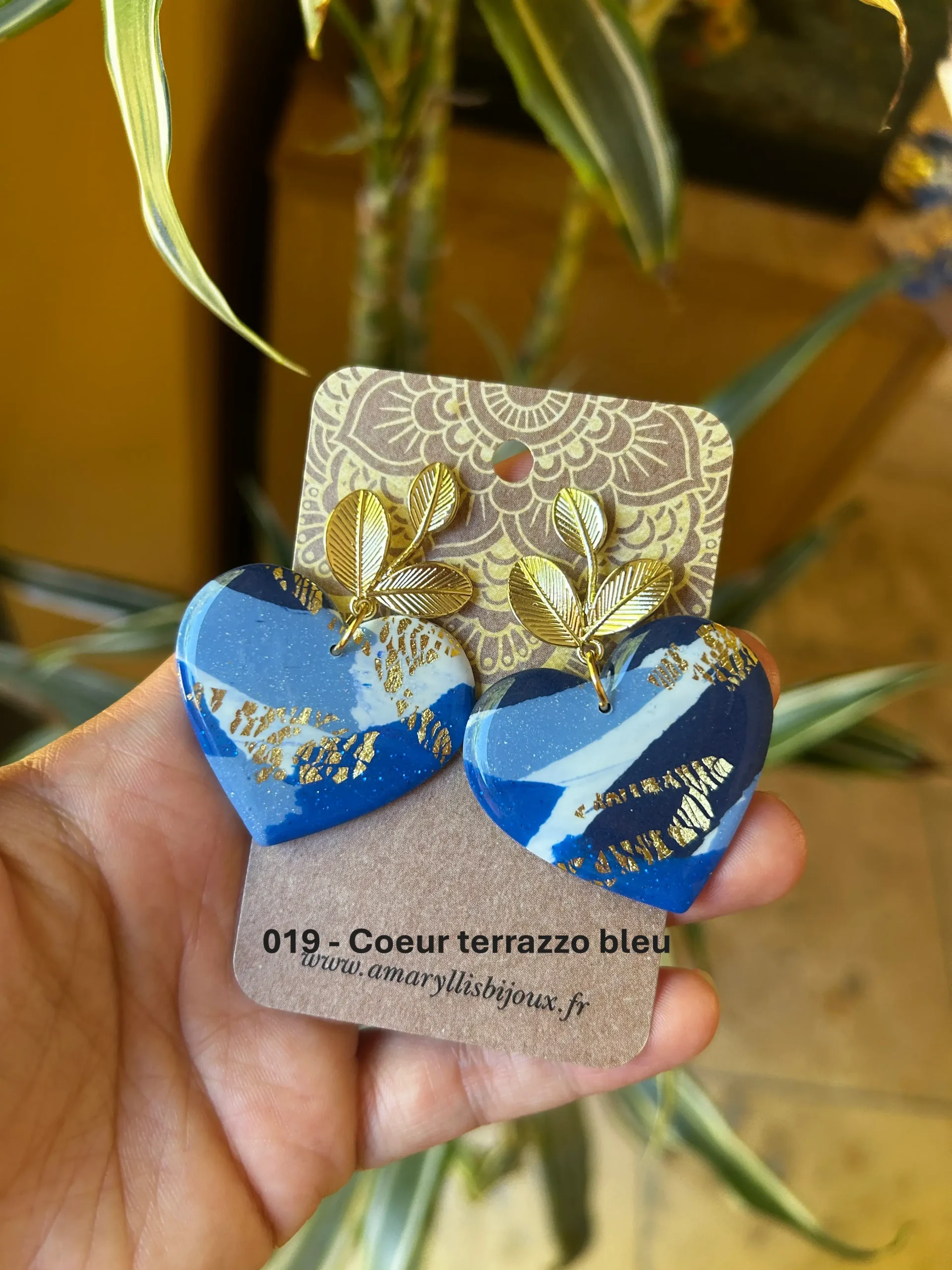 Boucles d'oreilles uniques – Image 9