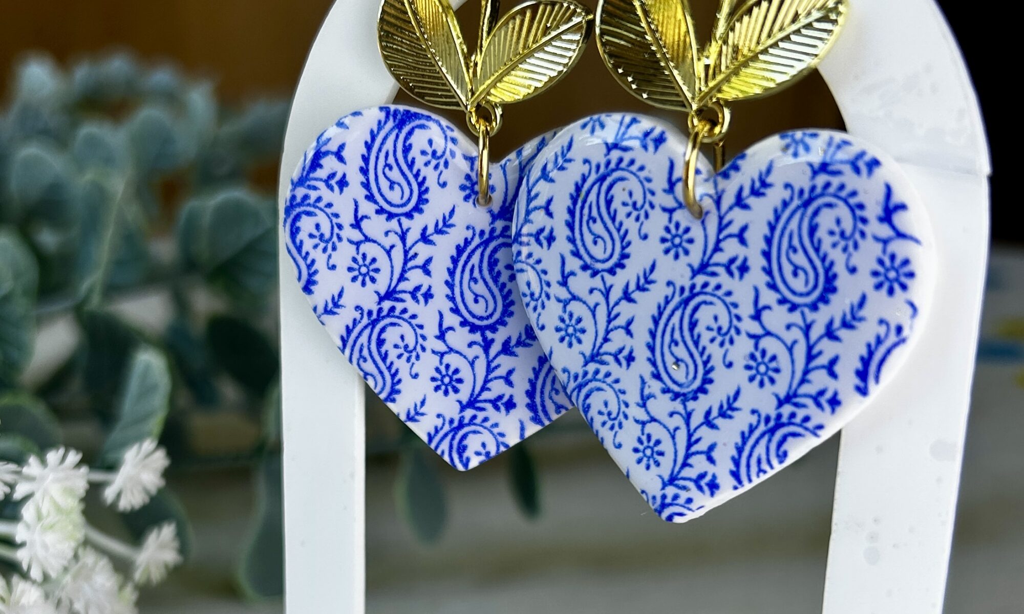boucles d'oreilles colorée pour l'été